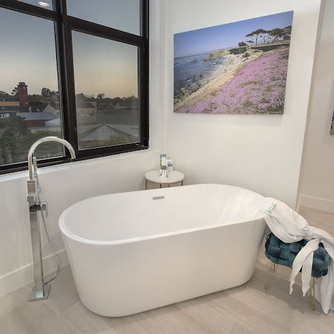 Relax with a soak in the bathtub after a busy day seeing the sights
