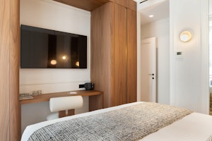 Haussmann Elegance image 6