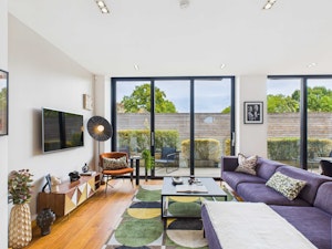 The Camden Residence image 8