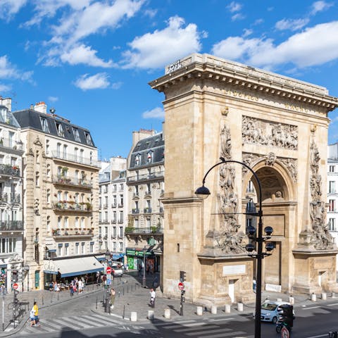 Look out to incredible views of Porte Saint-Denis from your window