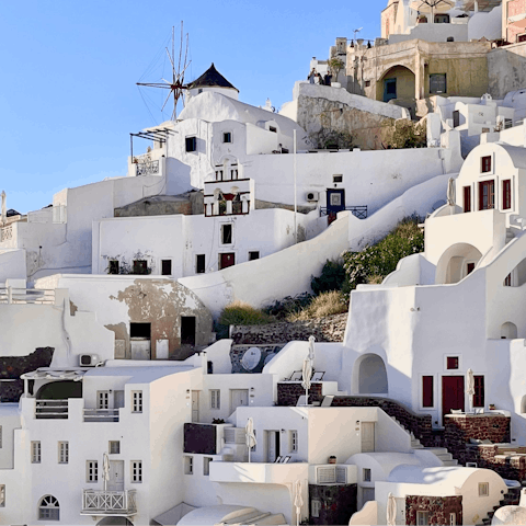 Experience all that Mykonos has to offer, from the white-washed town centre to the famous Psarou beach