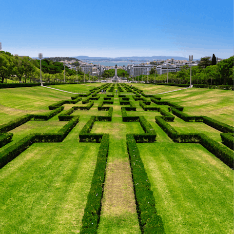 Relax in Parque Eduardo VII, just a short walk from your building