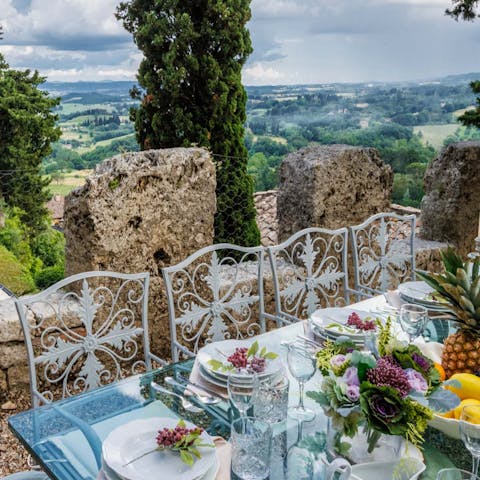 Spend all of your meals admiring the views onto Tuscany