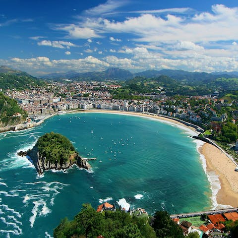 Fall in love with beautiful San Sebastián and its beaches, Old Town, cultural sights, and unique cuisine