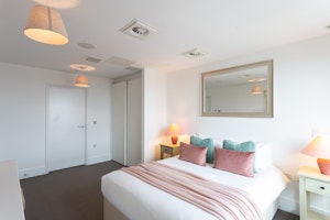 Clapham Charm image 13