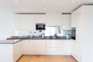 Clapham Charm image 3