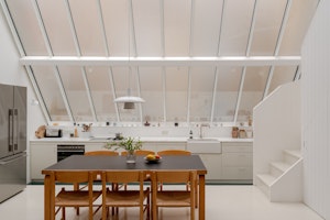 Artistic Mews image 13