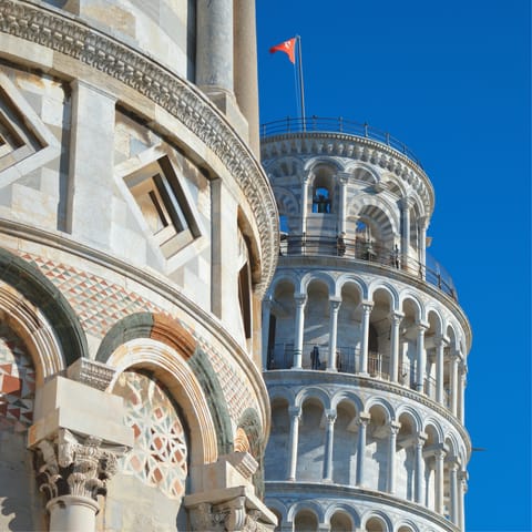 Make the short drive to Pisa, perfect for day trips 