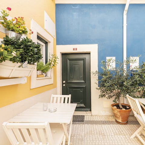 Relax in the quaint communal terrace 