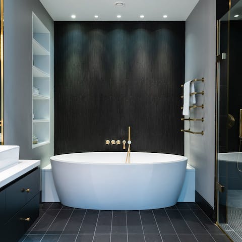 supremely luxurious bathrooms