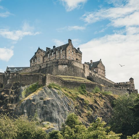 See the majestic Edinburgh Castle, only a seventeen-minute walk away