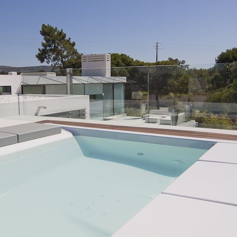 Take a dip in this rooftop jacuzzi 