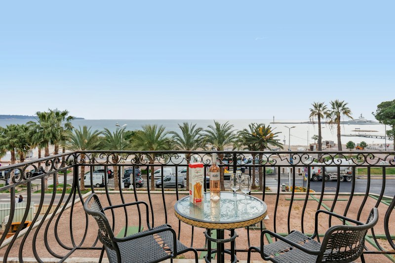 Croisette Balcony main image