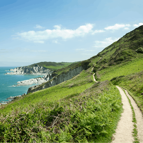 Jump in the car and reach Devon's stunning coastline in just over thirty minutes