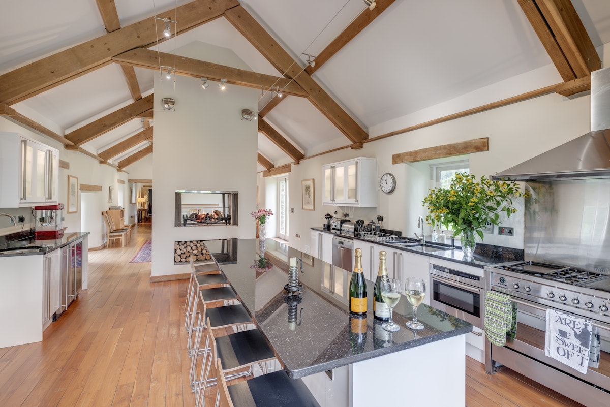 Grapes & Beams, South West England