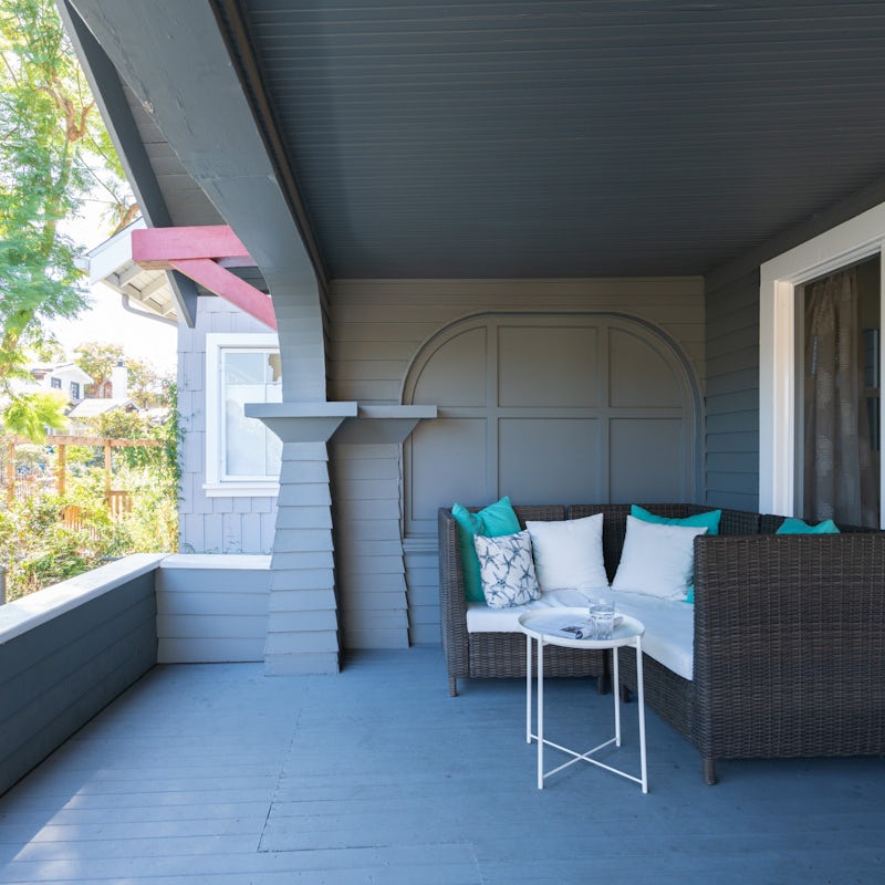Savour your morning coffee on the porch outside