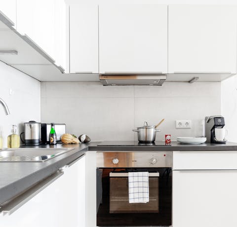 The sociable kitchen