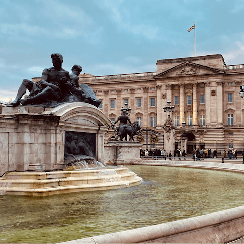 Walk down to Buckingham Palace and see the famous Changing of the Guard