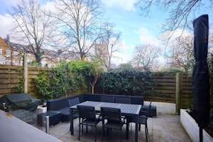 The Willow Court image 5