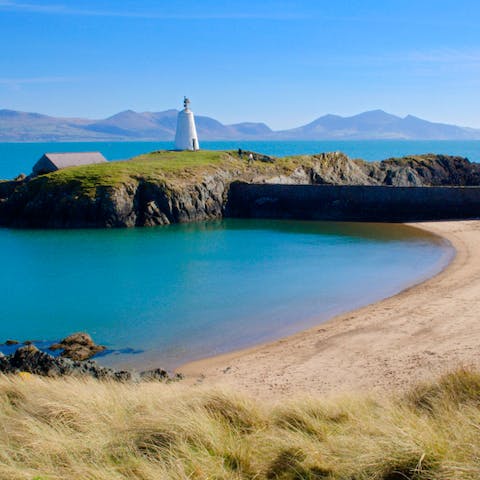 Explore the secluded bays and beaches from your base on the Isle of Anglesey