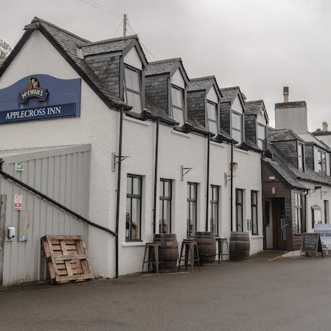 Stroll to the local pub in twenty minutes for a meal and a view of the isles of Raasay and Skye