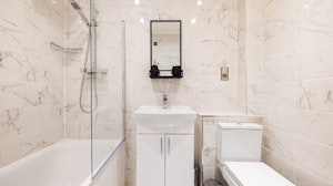 Stucco & Marble image 12