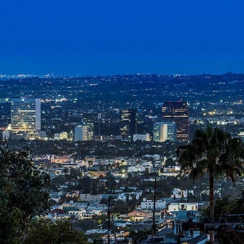 Take in the breathtaking unobstructed views over Los Angeles from the rooftop terrace 