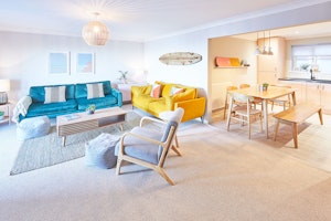 Marine Parade image 14
