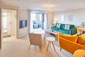 Marine Parade image 10