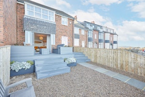 Marine Parade image 7