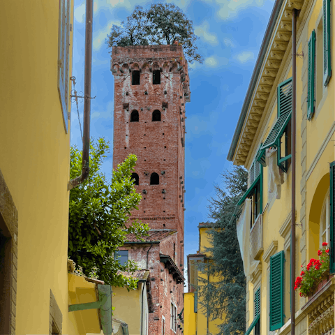 Walk just a few steps to the iconic Guinigi Tower 