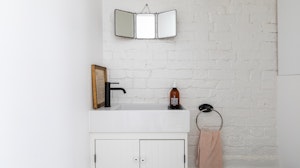 An Ochre Touch image 6