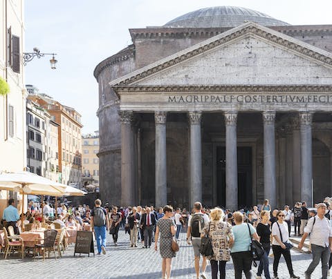 Proximity to the Pantheon
