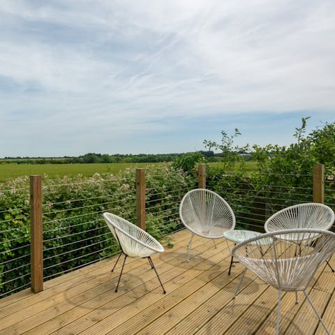 Share some wine with your loved ones and admire the calming countryside views from the terrace 