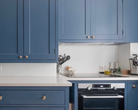 The eye-catching blue kitchen