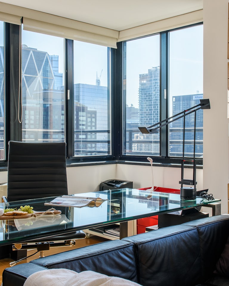 Top Serviced Apartments In Hell S Kitchen Manhattan Ny U S Plum Guide