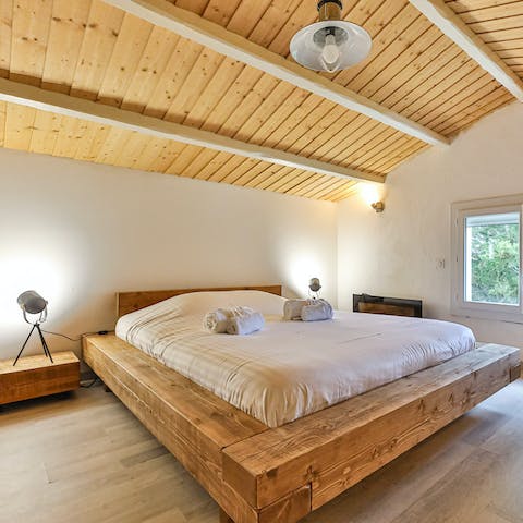 Wake up refreshed and relaxed, ready for another day of exploring the Vendée Breton marshes