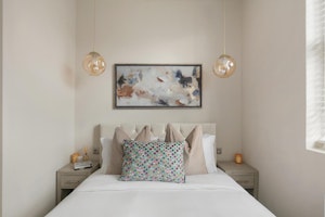 A Base in Bayswater image 10