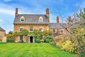Wisteria Hollow image 1