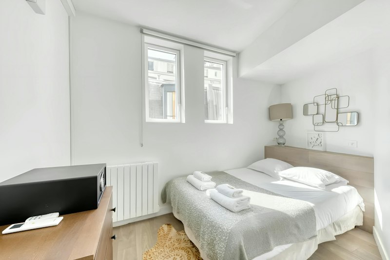Montmartre Charms additional image