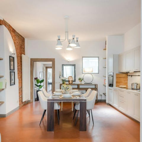 Enjoy some garmugia soup at the dining table