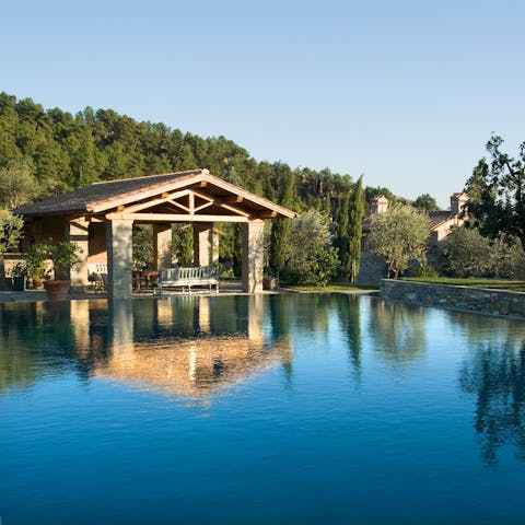 Take a refreshing dip in the shimmering infinity pool