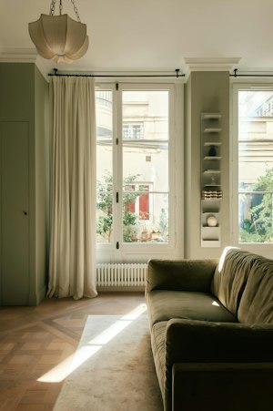 Courtyard Light in Paris image 7