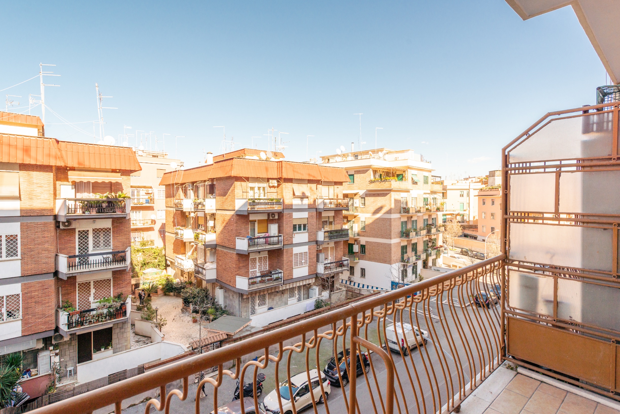 Lavanda Roma Italy Plum Guide