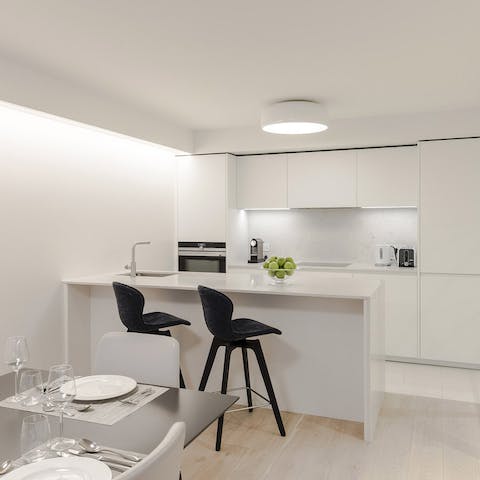 A sparkling all-white kitchen