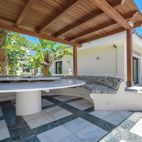 Get all the crew together for an alfresco feast on the stylish terraces