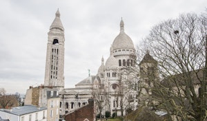 Montmartre's Villa image 9