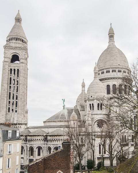 Lap up the beautiful views of the Sacré Coeur from almost every window in the apartment