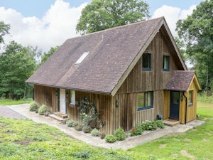 A Cosy Cottage image 15