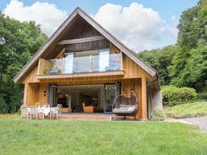A Cosy Cottage image 9